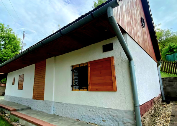 Víkendová chalupa Mikušovce, pozemok 281m2