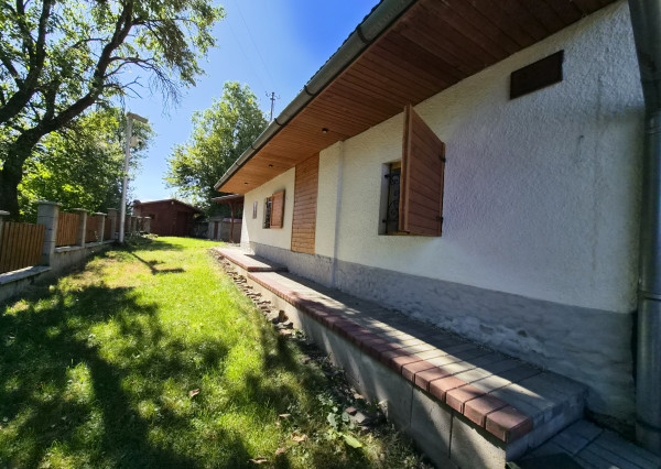 Víkendová chalupa Mikušovce, pozemok 281m2
