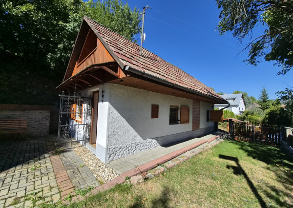 Víkendová chalupa Mikušovce, pozemok 281m2