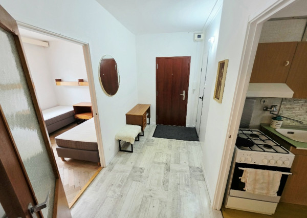 PRENÁJOM Bánovce nad Bebravou/3 IZBOVÝ BYT/ CENTRUM-STRED/