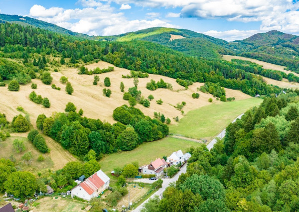 Predám Rodinný dom Červený Kameň, pozemok 340 m2
