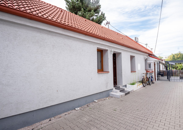 Na prenájom 3-izbový rodinný dom, Roľnícka ul. – Vajnory, voľný ihneď