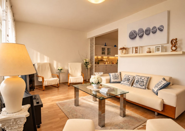 Na prenájom priestranný 3-izbový byt s lodžiou, 101 m², nádherný výhľad na Bratislavu,Zadunajská cesta, Petržalka, od 10/2026