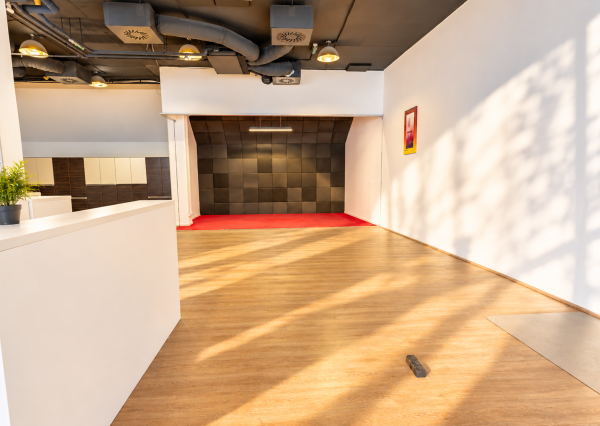Na prenájom reprezentatívny priestor 231 m² – Dunajská ulica, Staré Mesto, bez provízie, voľný ihneď