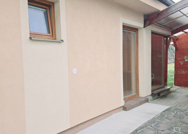 PRENÁJOM 4 IZBOVÝ RODINNÝ DOM - BUNGALOV, MORAVANY N/V