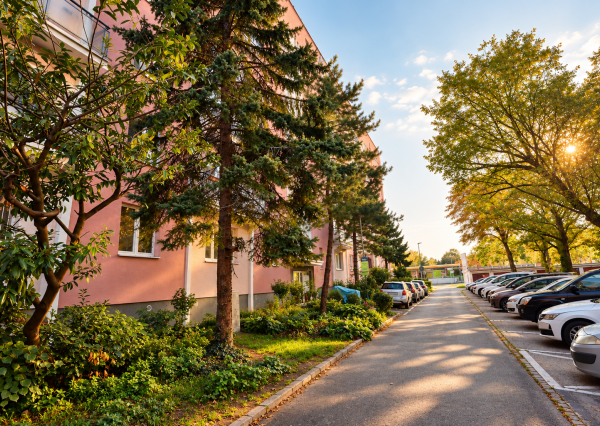 Na prenájom 1-izbový byt, 40 m², Medzilaborecká ul., Ružinov - Štrkovec