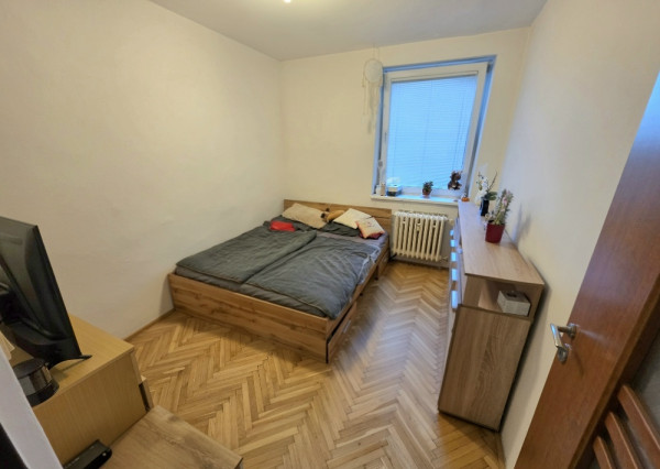 3 izbový byt Bánovce nad Bebravou/CENTRUM-SEVER/BALKÓN/PIVNICA