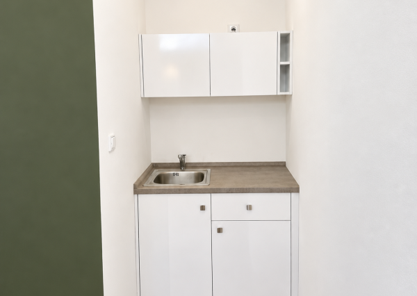 Na prenájom obchodný priestor, 175 m², Ružinov – Tomášikova, priamy vstup z ulice, veľké výklady