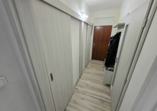 3 izbový byt Bánovce nad Bebravou /CENTRUM / 52 m2/ PIVNICA
