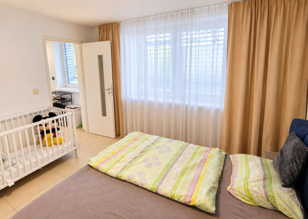 ZREKONŠTRUOVANÝ A ZARIADENÝ DOM 2+kk • POZEMOK 1 112 m² • SÚKROMIE A VLASTNÝ KÚSOK LESA – LÚKA