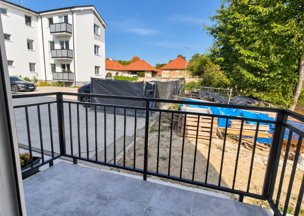 2 izbový byt Motešice 60m2 + parkovacie miesto - prenájom