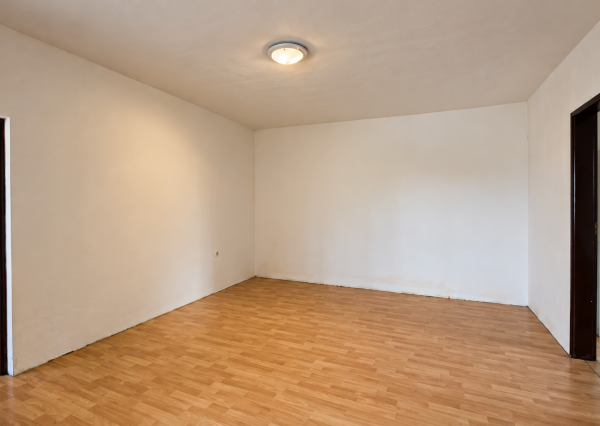 NOVINKA V PONUKE! Rodinný dom s veľkorysým pozemkom 923 m², garážou – DUBOVANY