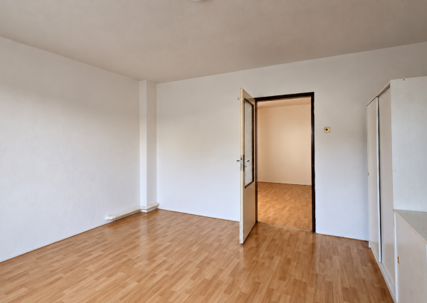 NOVINKA V PONUKE! Rodinný dom s veľkorysým pozemkom 923 m², garážou – DUBOVANY