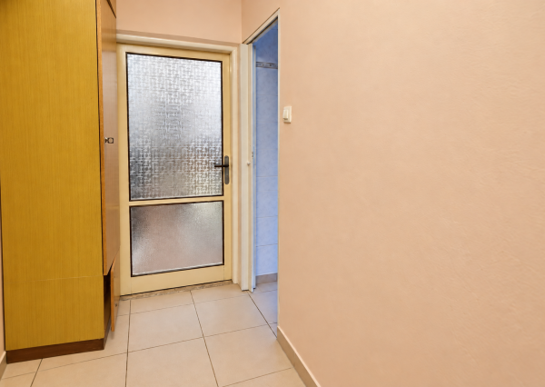 3-izbový byt s balkónom aj lodžiou v zelenom Ružinove – Exnárova, Pošeň