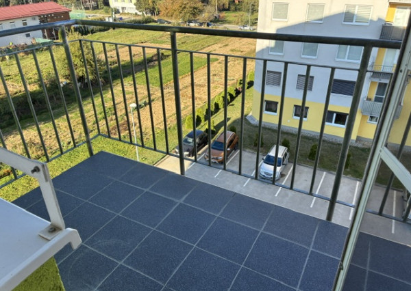 EXKLUZÍVNE* Predám 2 izbový byt Ilava, ul. SNP - 58 m2