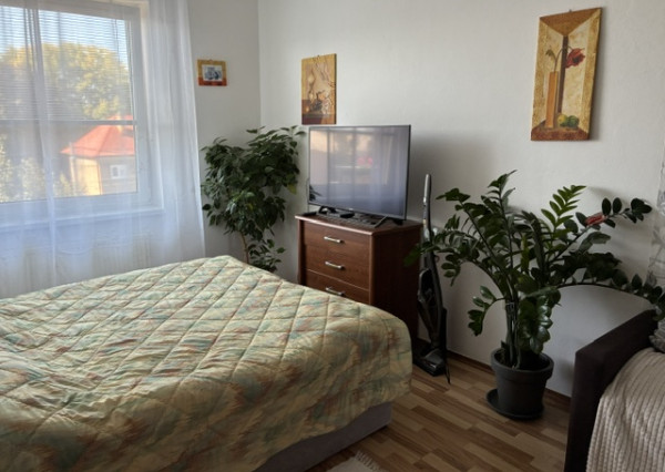 EXKLUZÍVNE* Predám 2 izbový byt Ilava, ul. Nálepkova - 56 m2