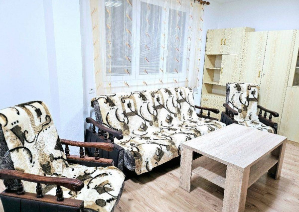 PRENÁJOM 3 IZBOVÝ BYT / CENTRUM / LOGGIA / PIVNICA / ZARIADENÝ