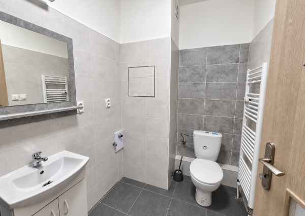 2 izbový byt Trenčín 52m2 + parkovacie miesto