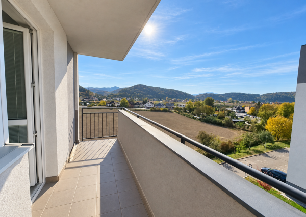 2 izbový byt Trenčín 52m2 + parkovacie miesto