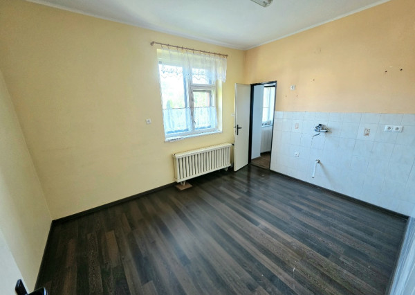 RODINNÝ DOM V LUKRATÍVNEJ LOKALITE BÁNOVCE NAD BEBRAVOU