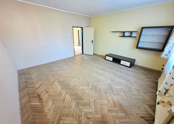 RODINNÝ DOM V LUKRATÍVNEJ LOKALITE BÁNOVCE NAD BEBRAVOU