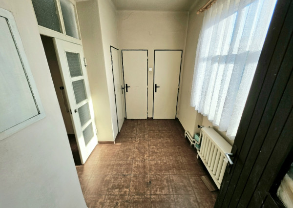 RODINNÝ DOM V LUKRATÍVNEJ LOKALITE BÁNOVCE NAD BEBRAVOU