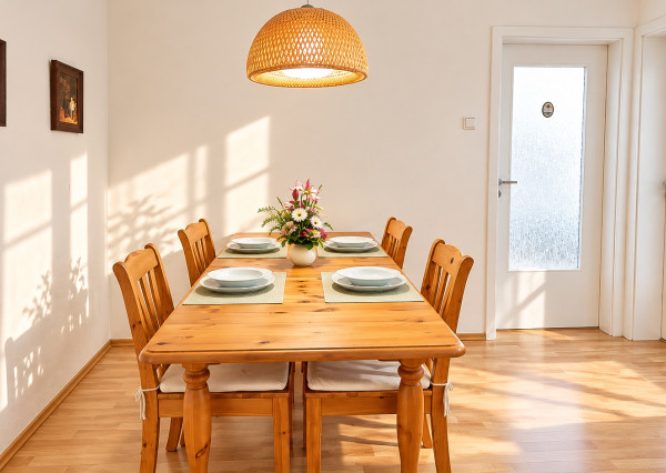 Priestranný 3-izbový byt s lodžiou, 101 m², Zadunajská cesta, Petržalka