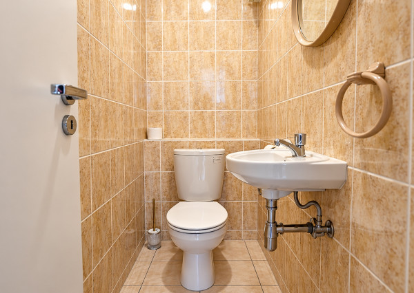 Priestranný 3-izbový byt s lodžiou, 101 m², Zadunajská cesta, Petržalka