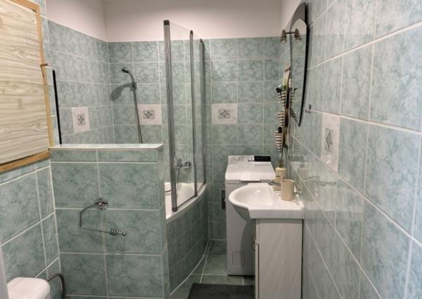 Predám 2 izbový byt Košeca, Kompletná rekonštrukcia, 56 m2