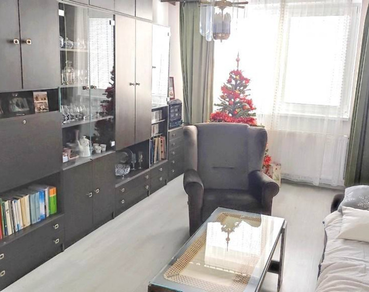 Veľký 4-izbový byt, 90m2, Piešťany