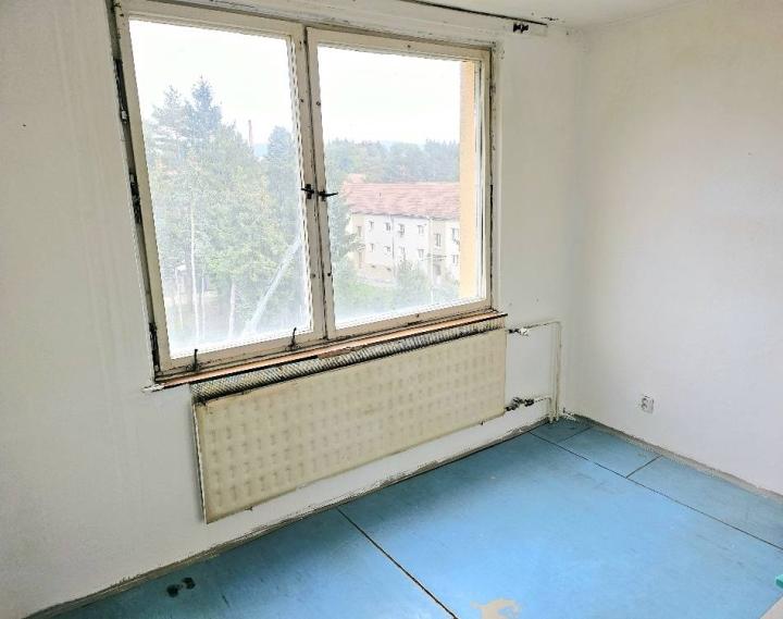 PREDANÉ /ZNÍŽENÁ CENA 2 izbový byt Bánovce nad Bebravou /CENTRUM