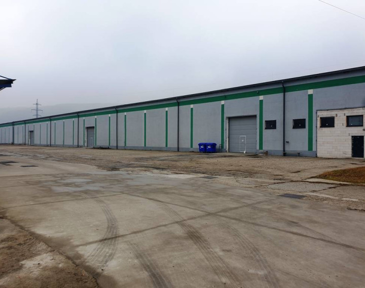 Prenájom - výrobná hala s rozlohou 4 000 m² - Tr. Bohuslavice, NMnV