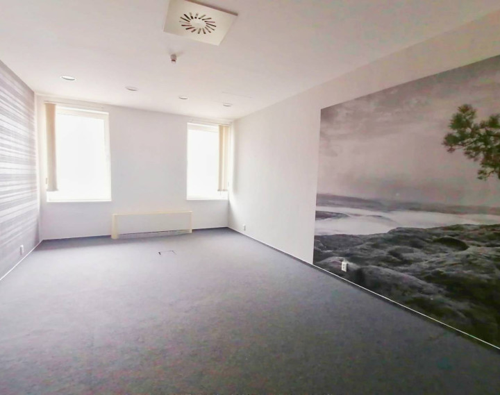 Kancelársky priestor 35 m², Gorkého ul. Staré Mesto, voľný ihneď