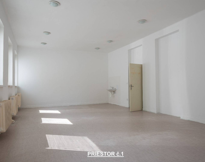 Kancelárske priestory, 48 m2, Herlianska ul., Ružinov, ihneď voľný