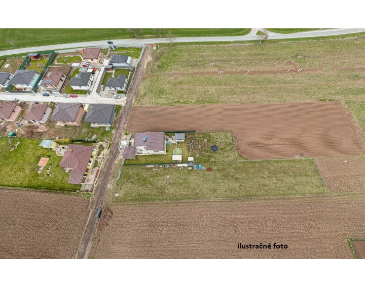 Pozemok na výstavbu, 2415 m2, Slávnica