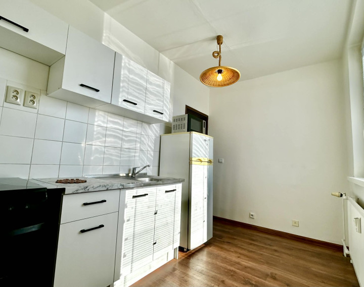 Predaj: zrekonštruovaný praktický 1 izbový byt s balkónom a nerušeným výhľadom, Piešťany