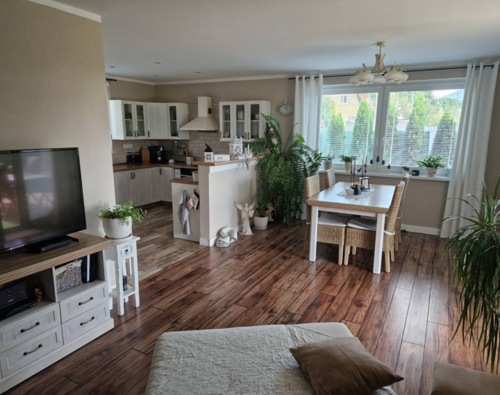 Novostavba - bungalov 100 m2 v obci Košeca, pozemok 800 m2