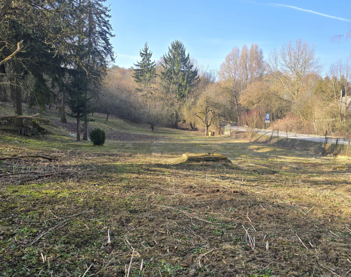 Rozľahlý stavebný pozemok 3660m2 Myjavské kopanice - Krajné