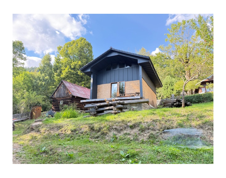 Chata pred dokončením na pozemku 770 m2, Horná Maríková