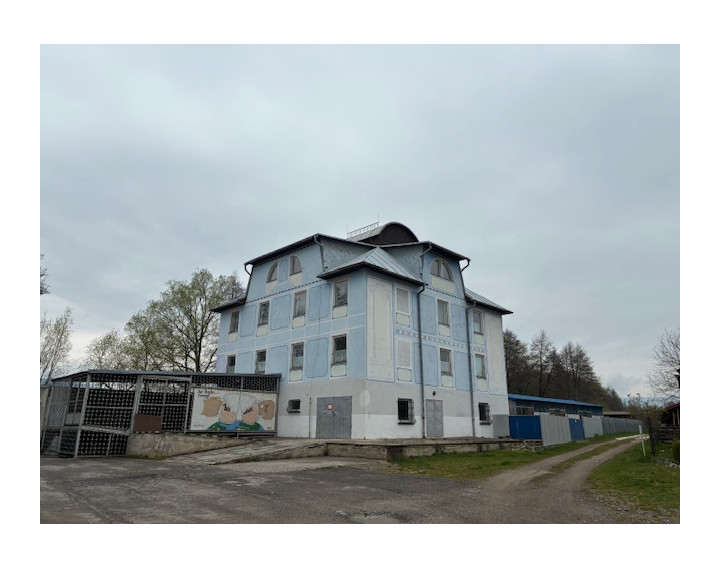 EXKLUZÍVNA PONUKA*** Podnikateľský objekt Pravenec, pozemok 1968 m2
