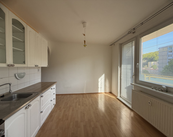 Na predaj väčší 2 izbový byt, Trenčianske Teplice, 57 m2