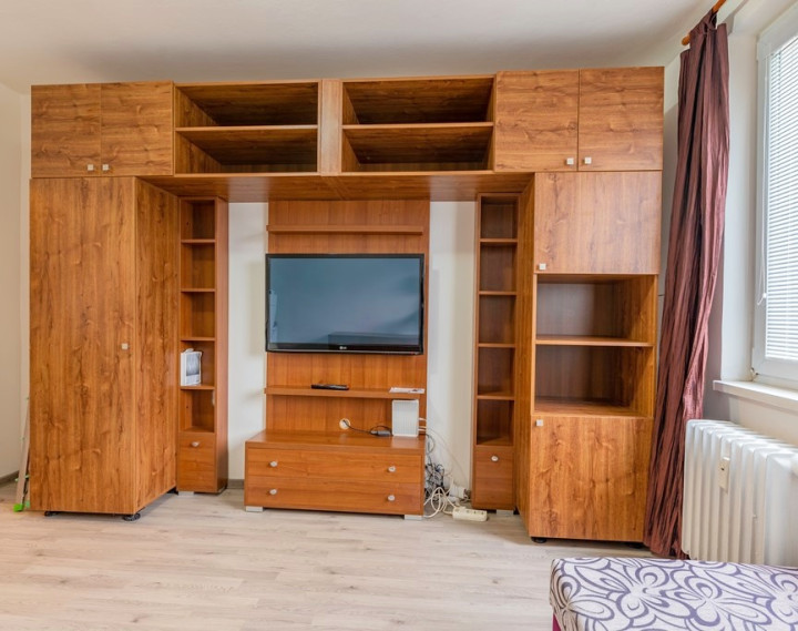 Na prenájom garsónka 20 m², Štefunkova ul. Ružinov, ihneď voľná