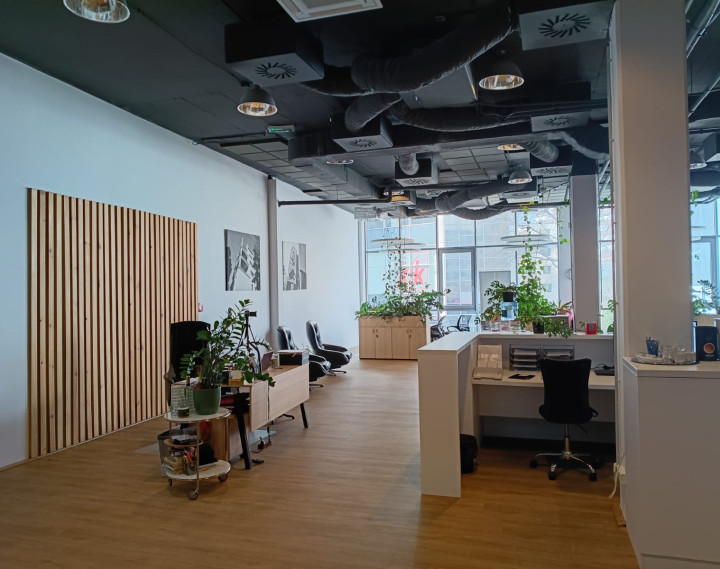 Na prenájom reprezentatívny priestor 231 m² – Dunajská ulica, Staré Mesto, bez provízie, voľný ihneď