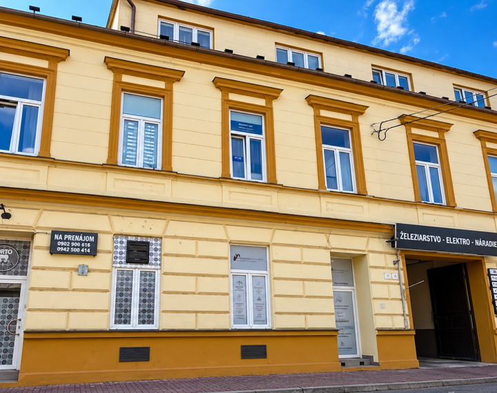 Na predaj Obchodný priestor Ilava, ul. Ružová, 30 m2