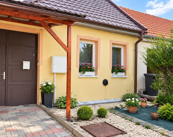 2-izbový rodinný dom po rekonštrukcii – Červeník