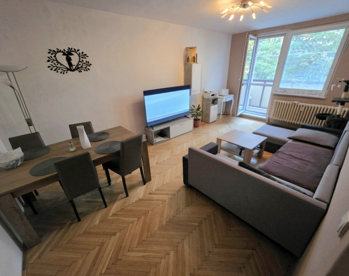 3 izbový byt Bánovce nad Bebravou/CENTRUM-SEVER/BALKÓN/PIVNICA