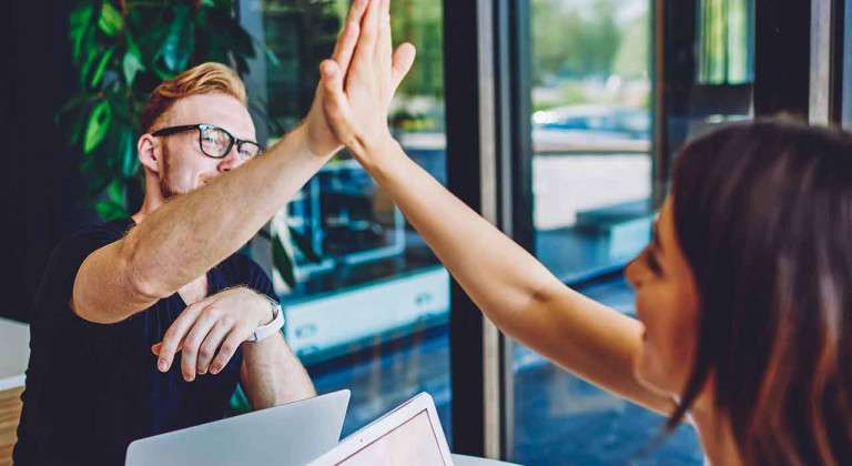 Staňte sa súčasťou nášho tímu a budujte svoju realitnú kariéru