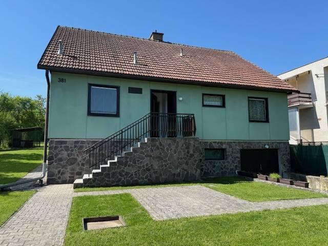 Prenájom rodinného domu 4+1, SVINNÁ - veľká záhrada