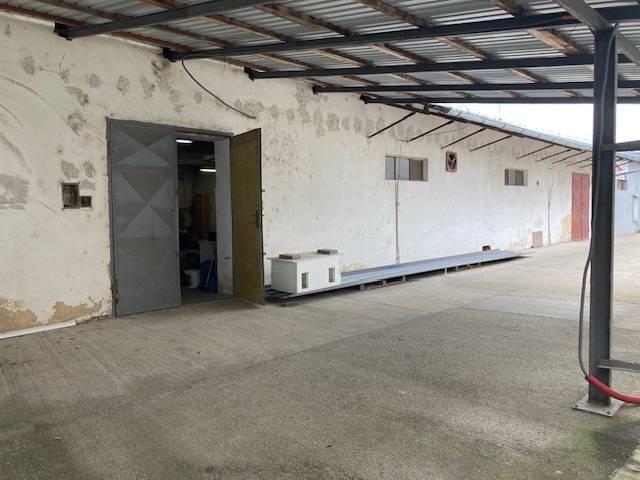 Na prenájom Skladové priestory Ilava, 350 m2