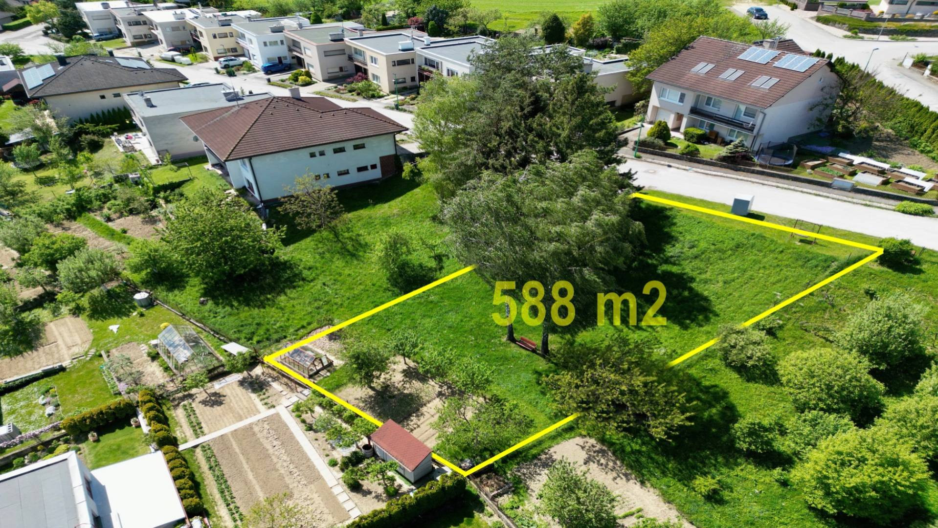 Stavebný pozemok 588m2 v Myjave - Ideálna lokalita pre Váš rodinný dom